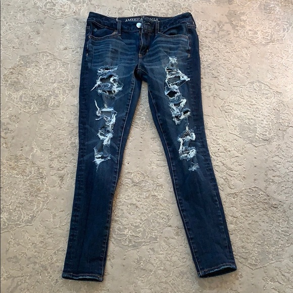American Eagle Outfitters Denim - american eagle super flattering ripped jeans